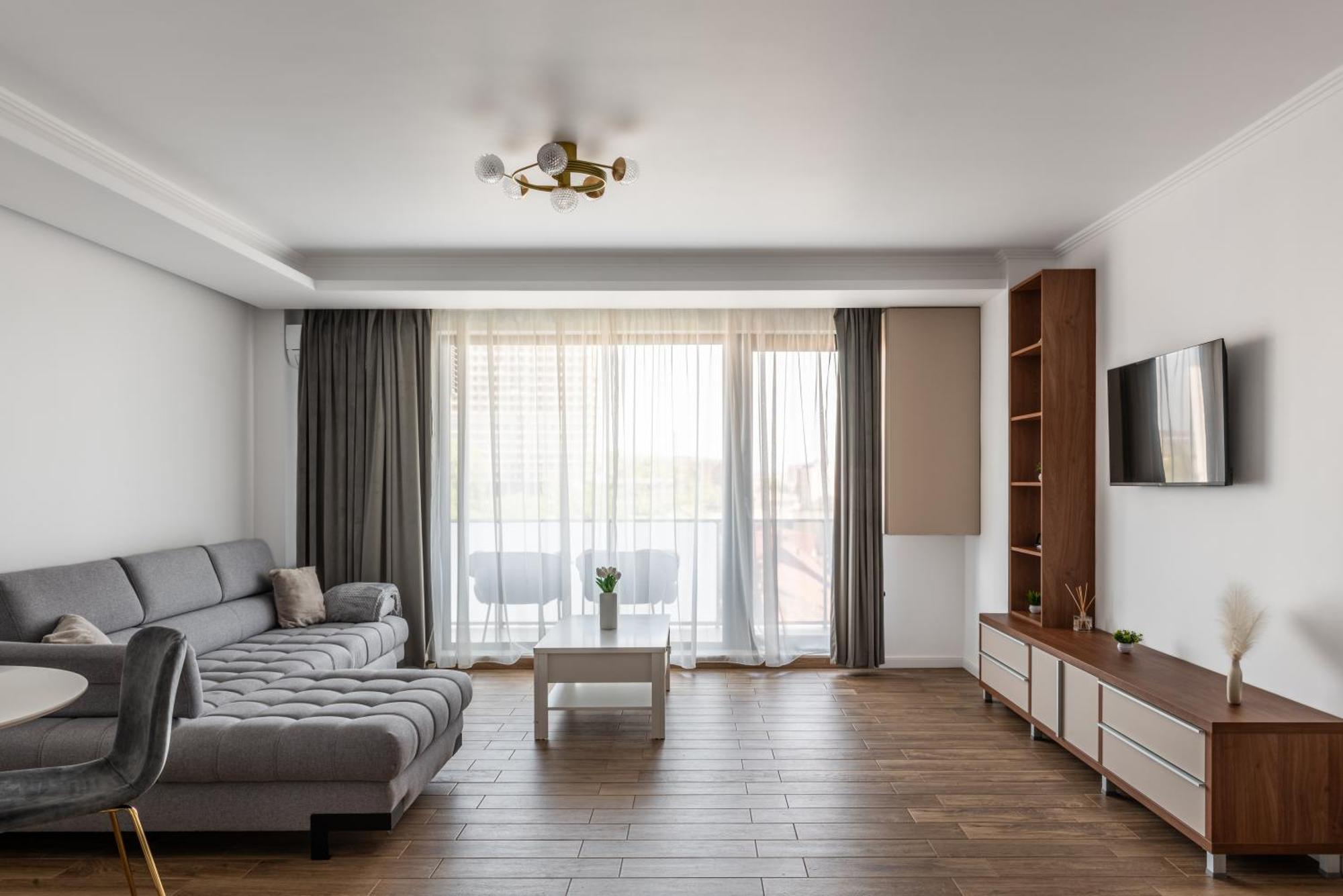 Clujstays Bright Central Apartment Екстер'єр фото