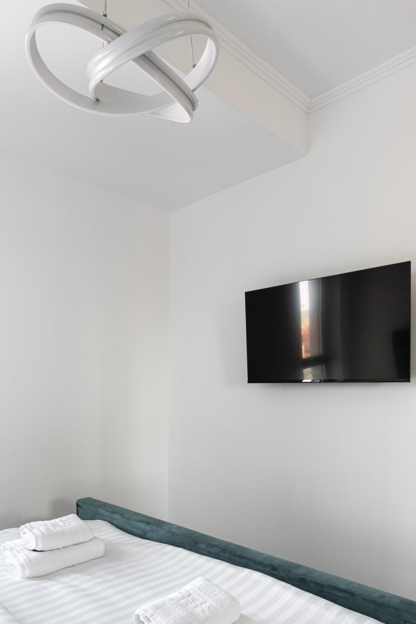 Clujstays Bright Central Apartment Екстер'єр фото