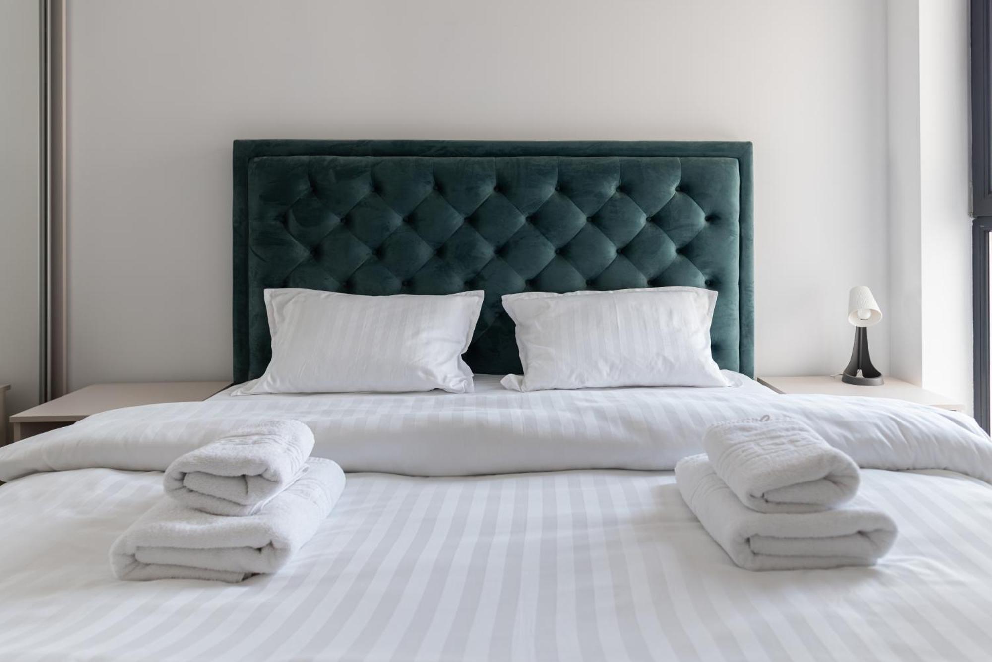 Clujstays Bright Central Apartment Екстер'єр фото