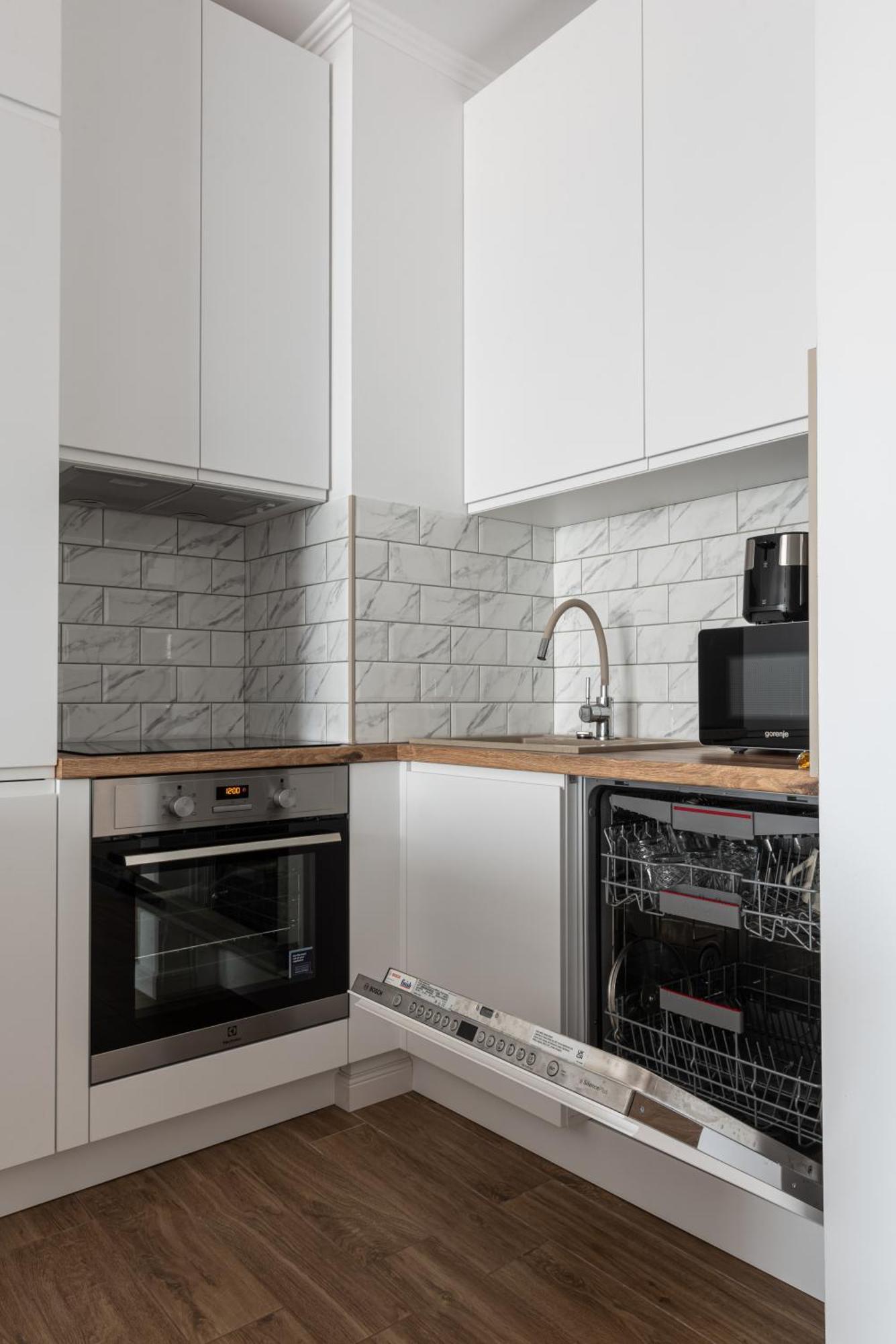 Clujstays Bright Central Apartment Екстер'єр фото